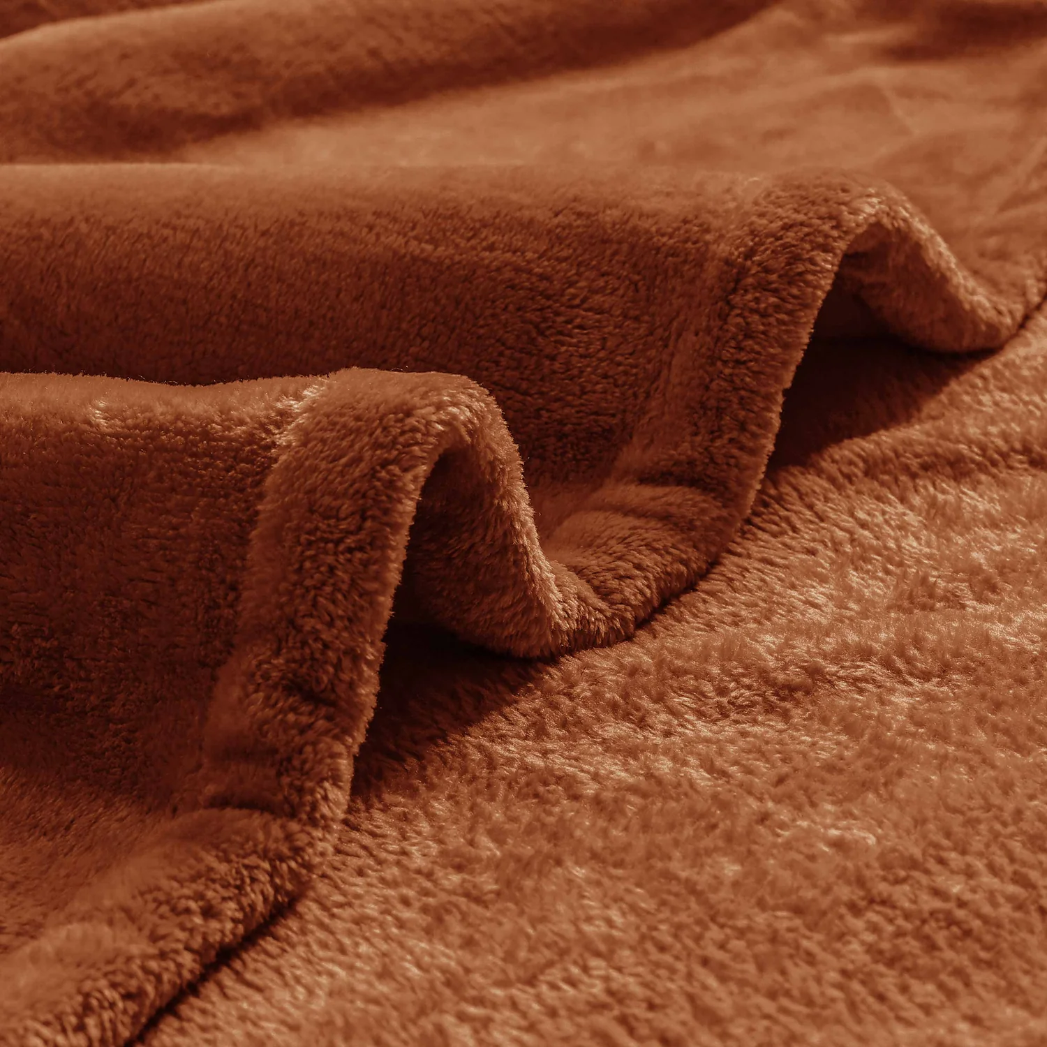 Rusty-Brown-4._685c523b-59b7-4cd6-a04b-a000fc887d3c